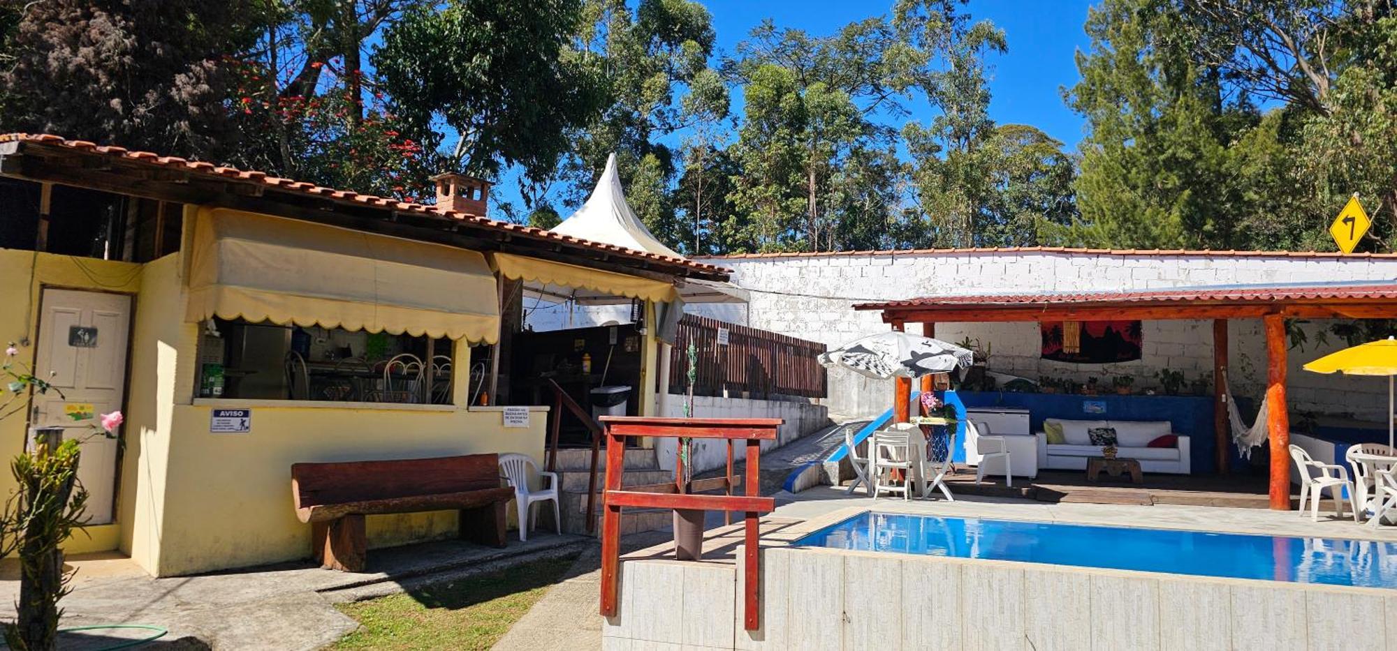 Hostel Yellow House Mg إتامونتي المظهر الخارجي الصورة